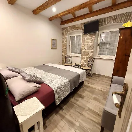 Sea Dvorska 37 Tatil Evi *